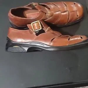 9 and half Men brown Sandler by ColeHaan  like  new Men main image 4